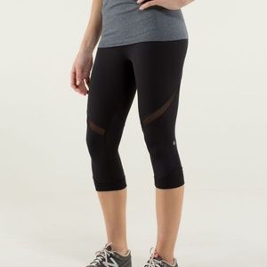 Lululemon Core Kicker Crop - Black